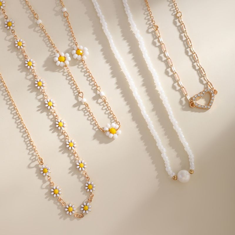 Four Layered Daisy Necklace
