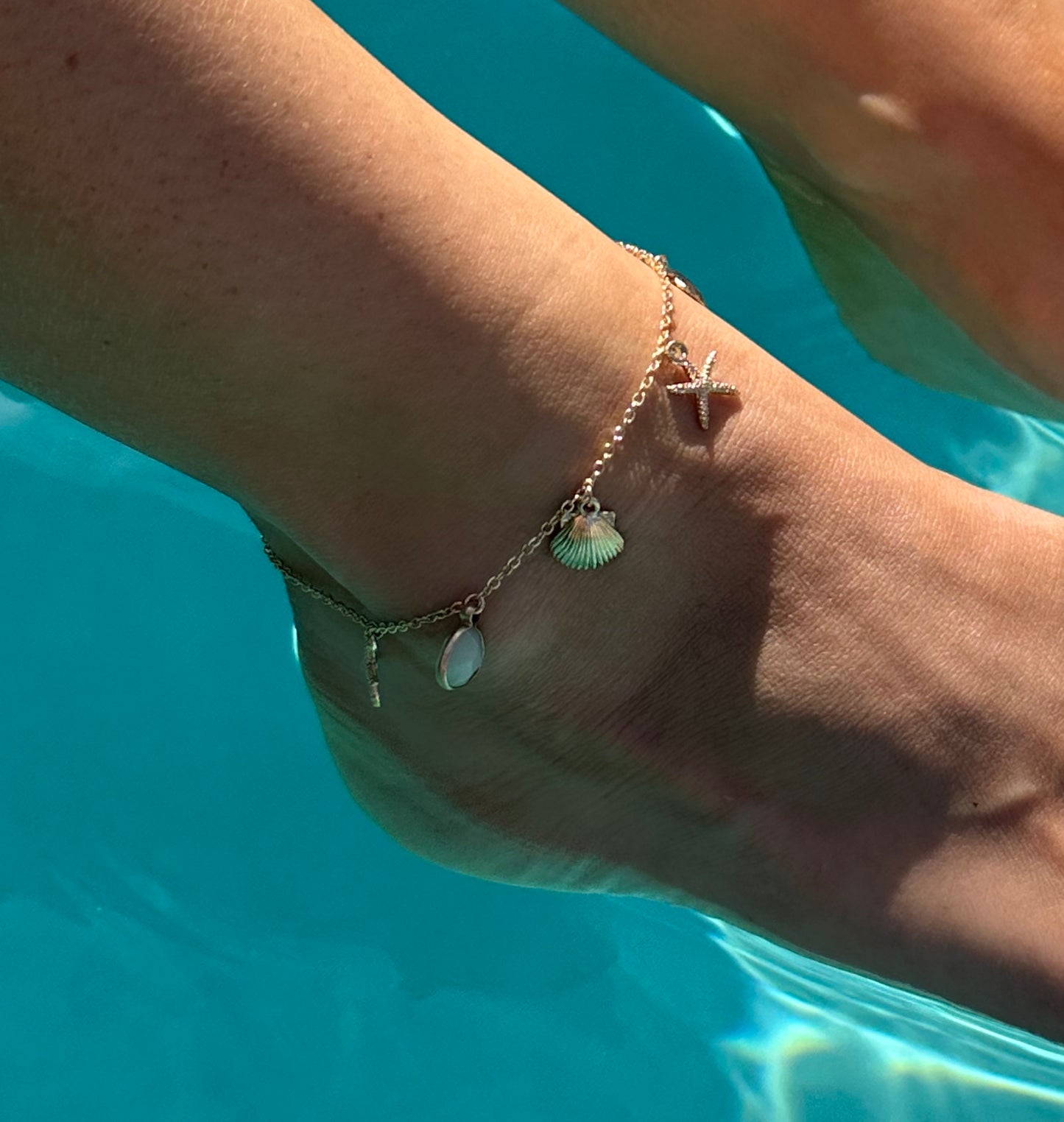 Shell Charm Anklet