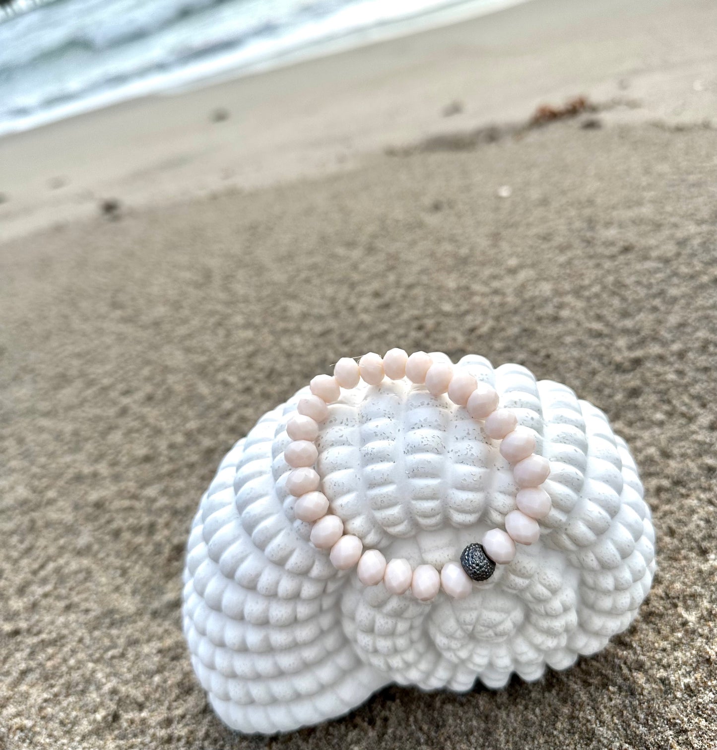 Shiny Elastic Beaded Bracelet