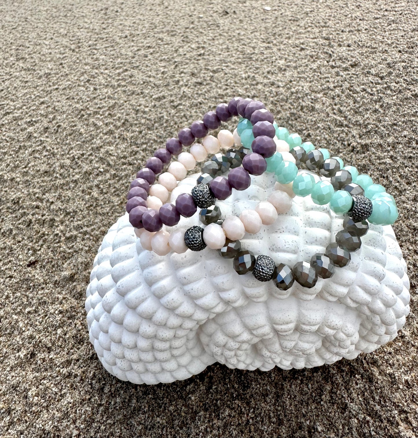 Shiny Elastic Beaded Bracelet