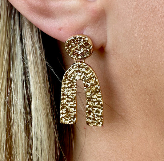 Gold Arched Textured Earring